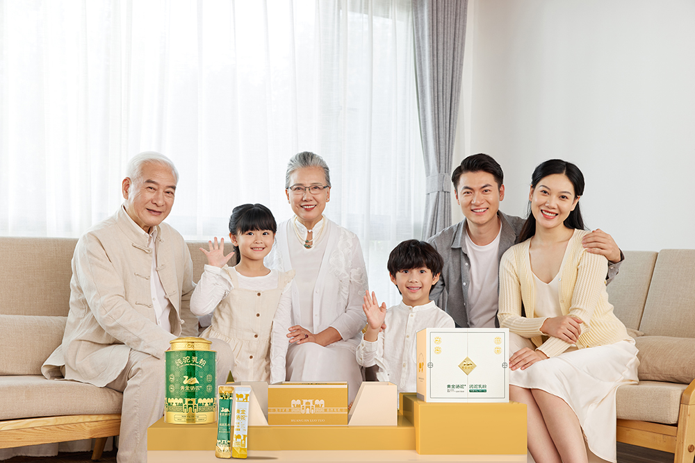 “黄金骆驼+”纯驼乳粉 | 稀缺乳品匠心造，这款驼奶不简朴！